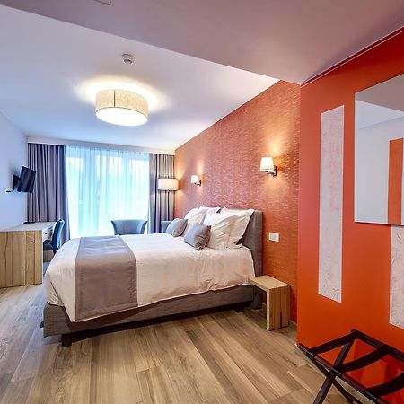 Au Fil De L'Eau Otel Seneffe Dış mekan fotoğraf