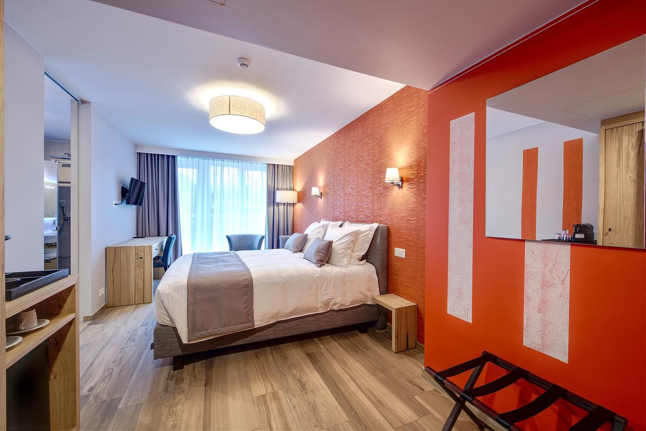Au Fil De L'Eau Otel Seneffe Dış mekan fotoğraf